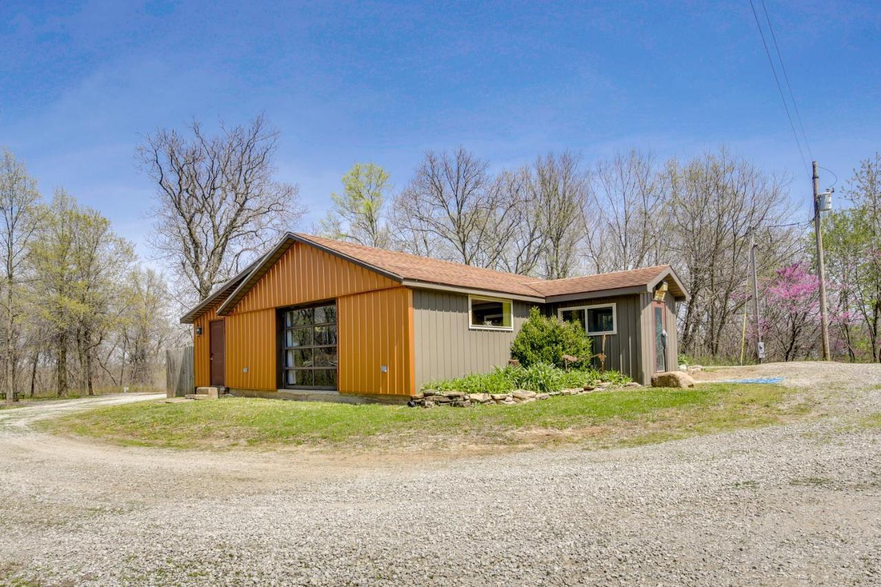 Cameron Nature Retreat Hike, Bike And More! 외부 사진